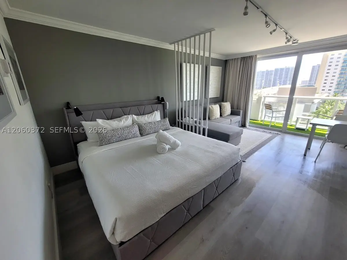 19201 Collins Ave #632, Sunny Isles Beach, FL 33160 - #1