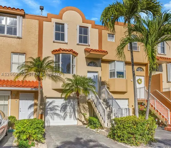 390 NW 86th Ct #803, Miami, FL 33126