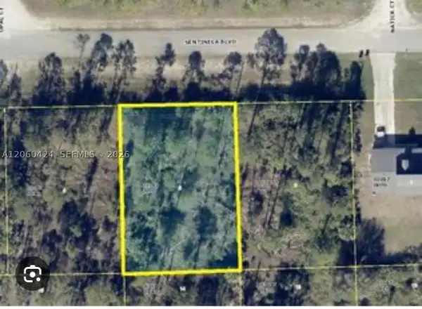 1212 Sentinela Blvd, Lehigh Acres, FL 33974