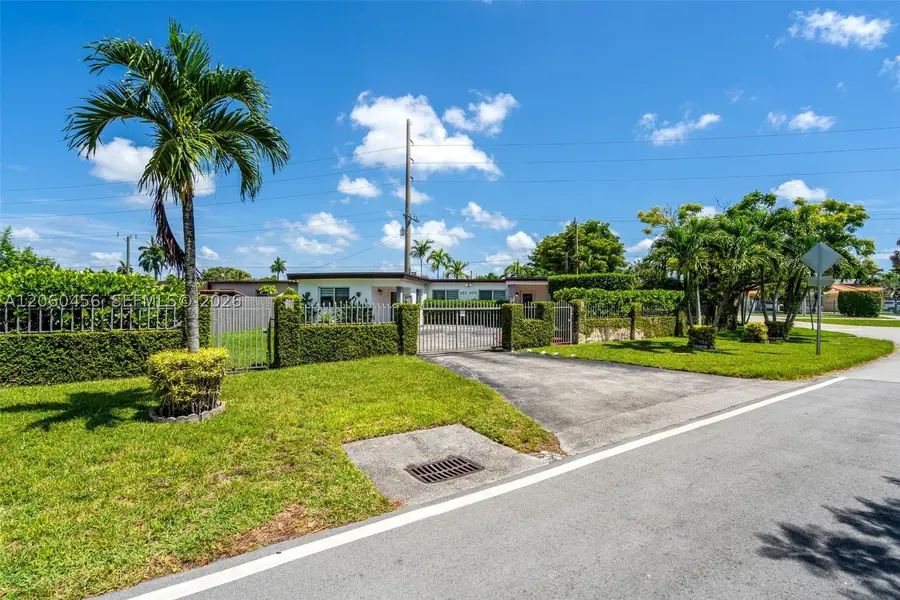 400 Central Blvd, Miami, FL 33144 - #2