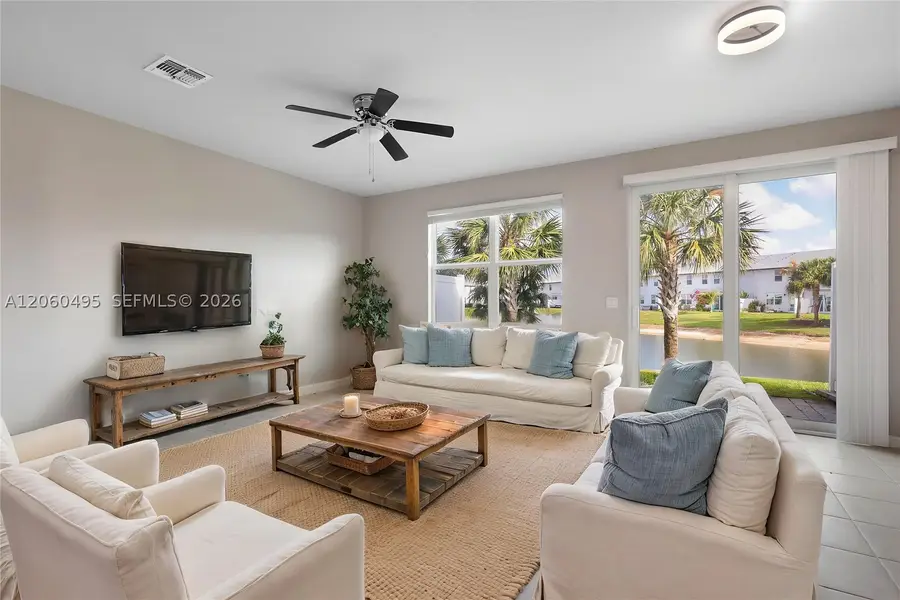 1761 Lindley St, West Palm Beach, FL 33407 - #3