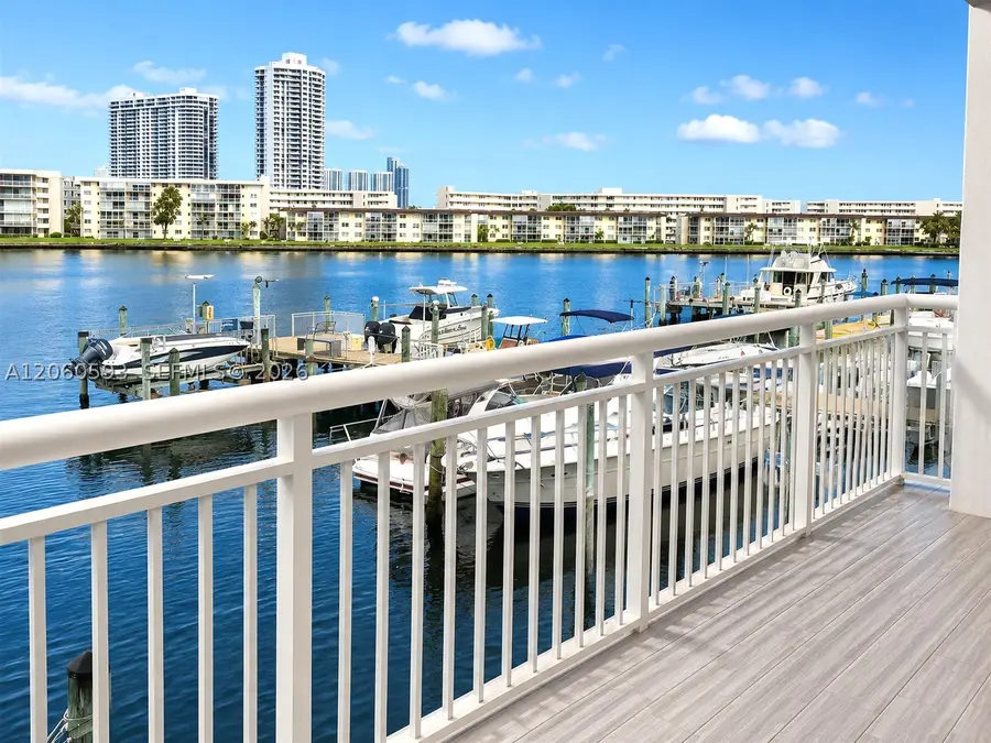 18071 Biscayne Blvd #302, Aventura, FL 33160 - #2