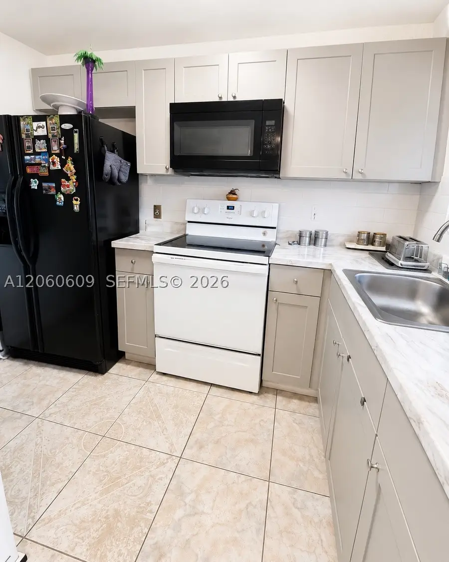 8345 Sunrise Lakes Blvd #203, Sunrise, FL 33322 - #2