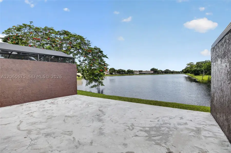 9575 NW 38th Pl, Sunrise, FL 33351 - #2