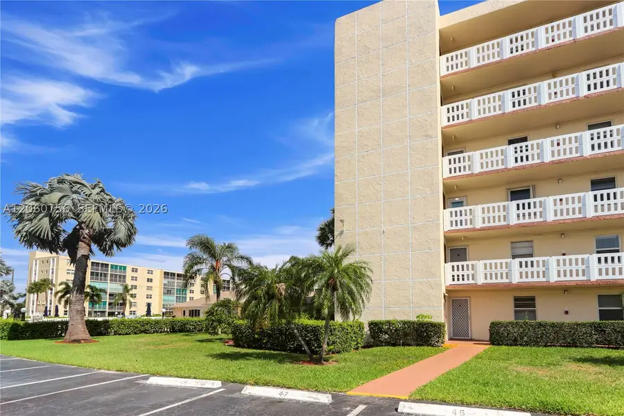 131 SE 3rd Ave #101, Dania Beach, FL 33004 - #2