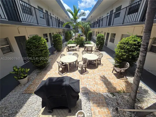 415 NE 2nd St #217, Hallandale Beach, FL 33009