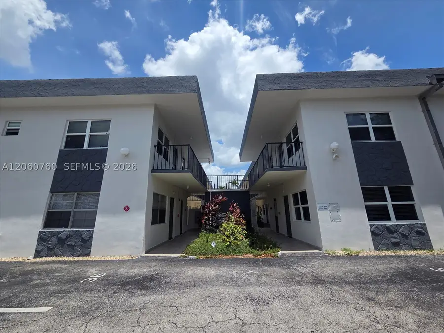415 NE 2nd St #217, Hallandale Beach, FL 33009 - #2