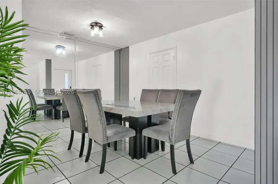 201 N 68th Way, Hollywood, FL 33024 - #3