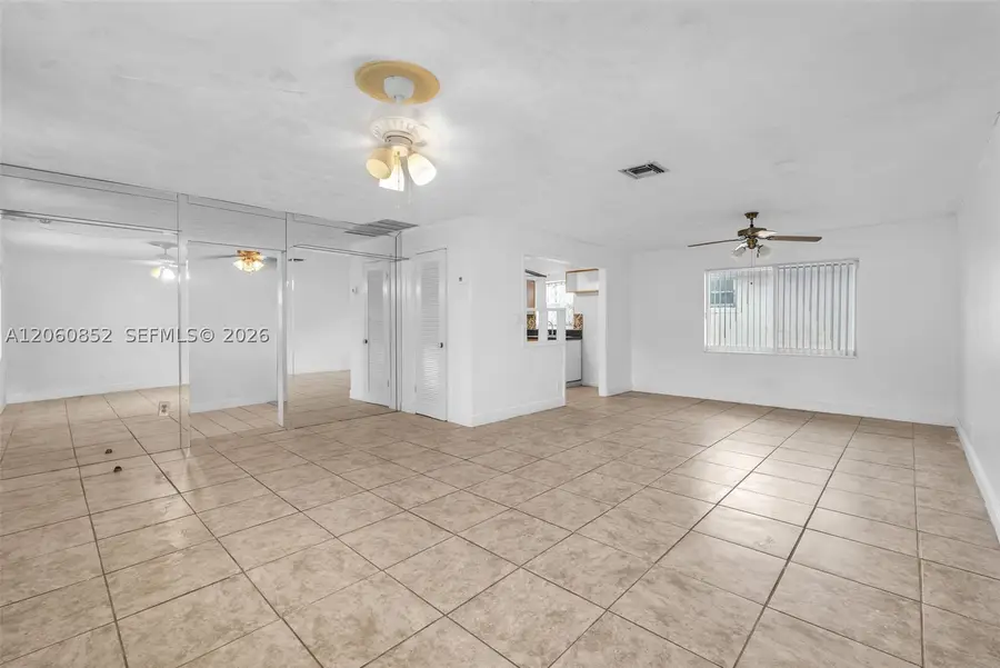 2301 SW 48th Ave, West Park, FL 33023 - #3