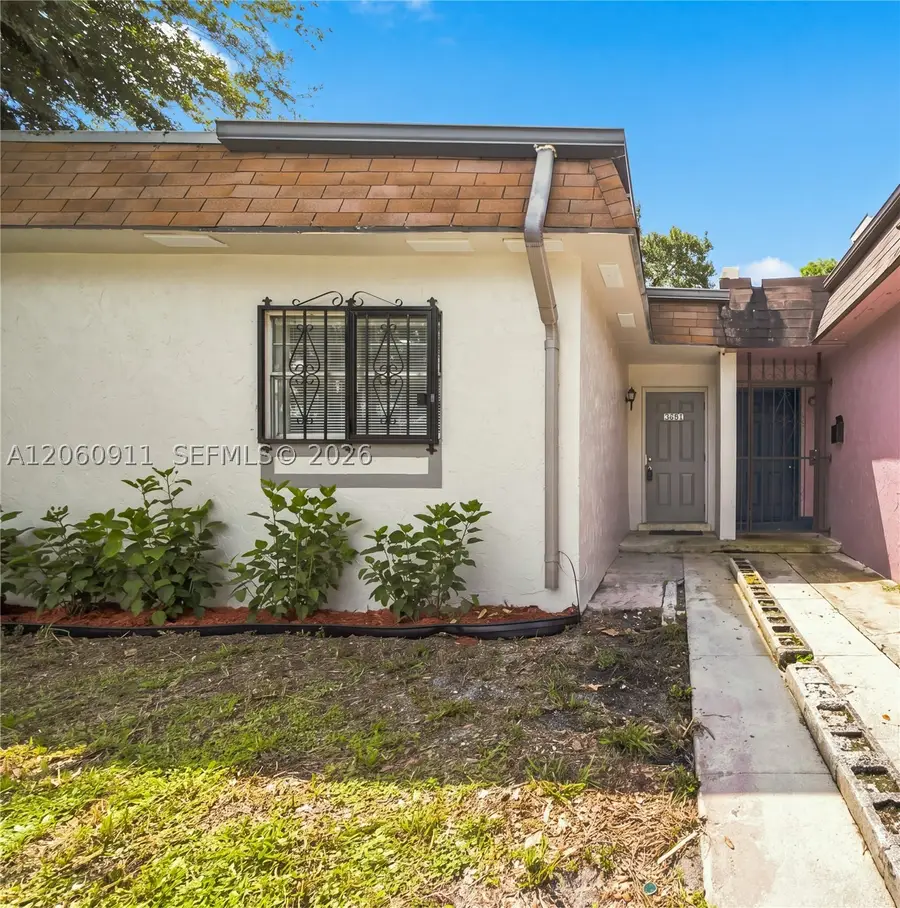 3856 NW 207th St Rd, Miami Gardens, FL 33055 - #2