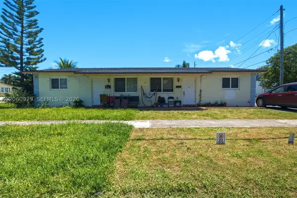 137 NE 1st Ct, Dania Beach, FL 33004