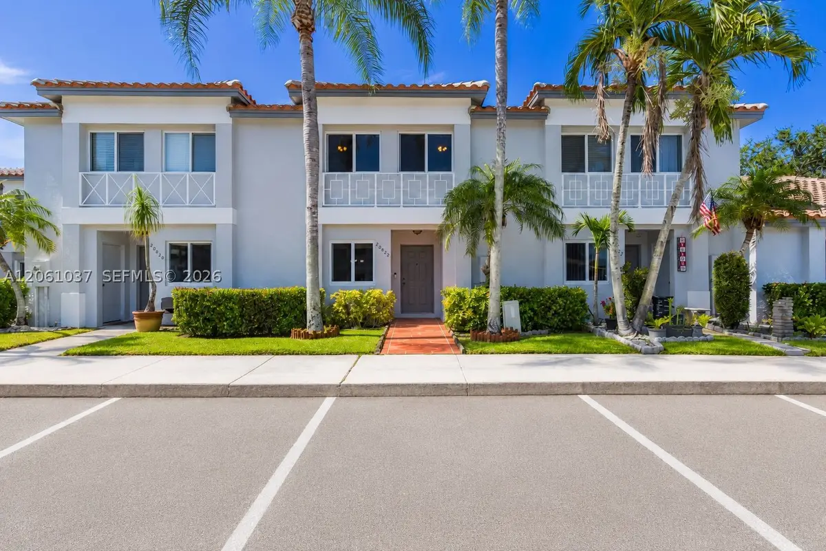 20822 NW 2nd St, Pembroke Pines, FL 33029 - #1