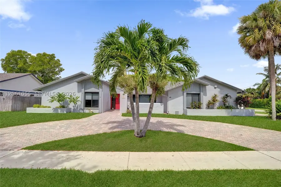 1221 NW 78th Ave, Plantation, FL 33322 - #2
