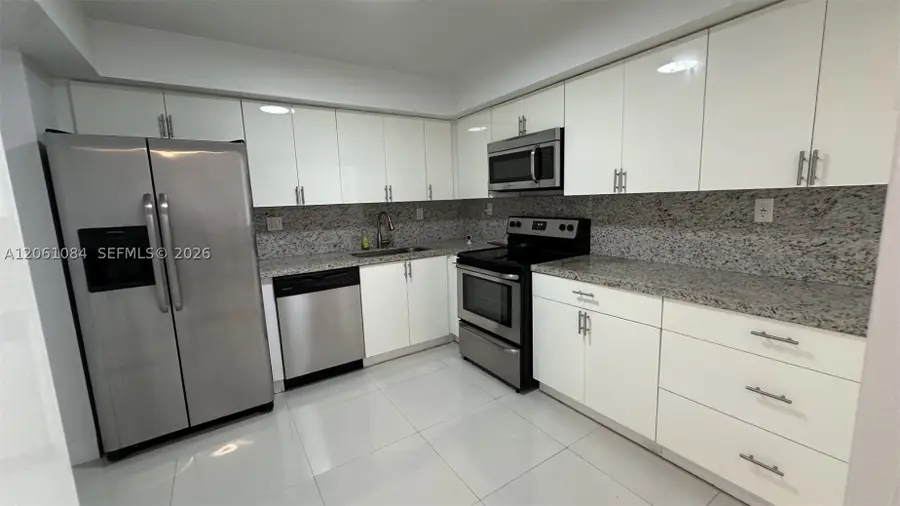 250 174th St #1808, Sunny Isles Beach, FL 33160 - #3