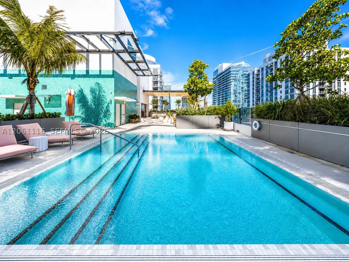 11 NE 6th St #809, Miami, FL 33132 - #1