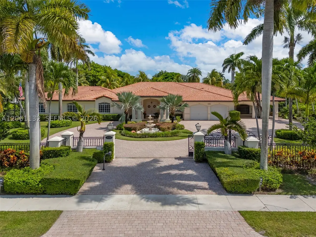 9735 SW 64th St, Miami, FL 33173 - #1
