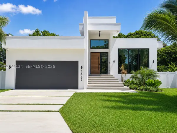 Address Withheld By Seller, Hollywood, FL 33020
