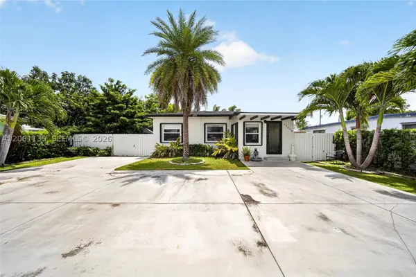 17019 SW 100th Ave, Miami, FL 33157
