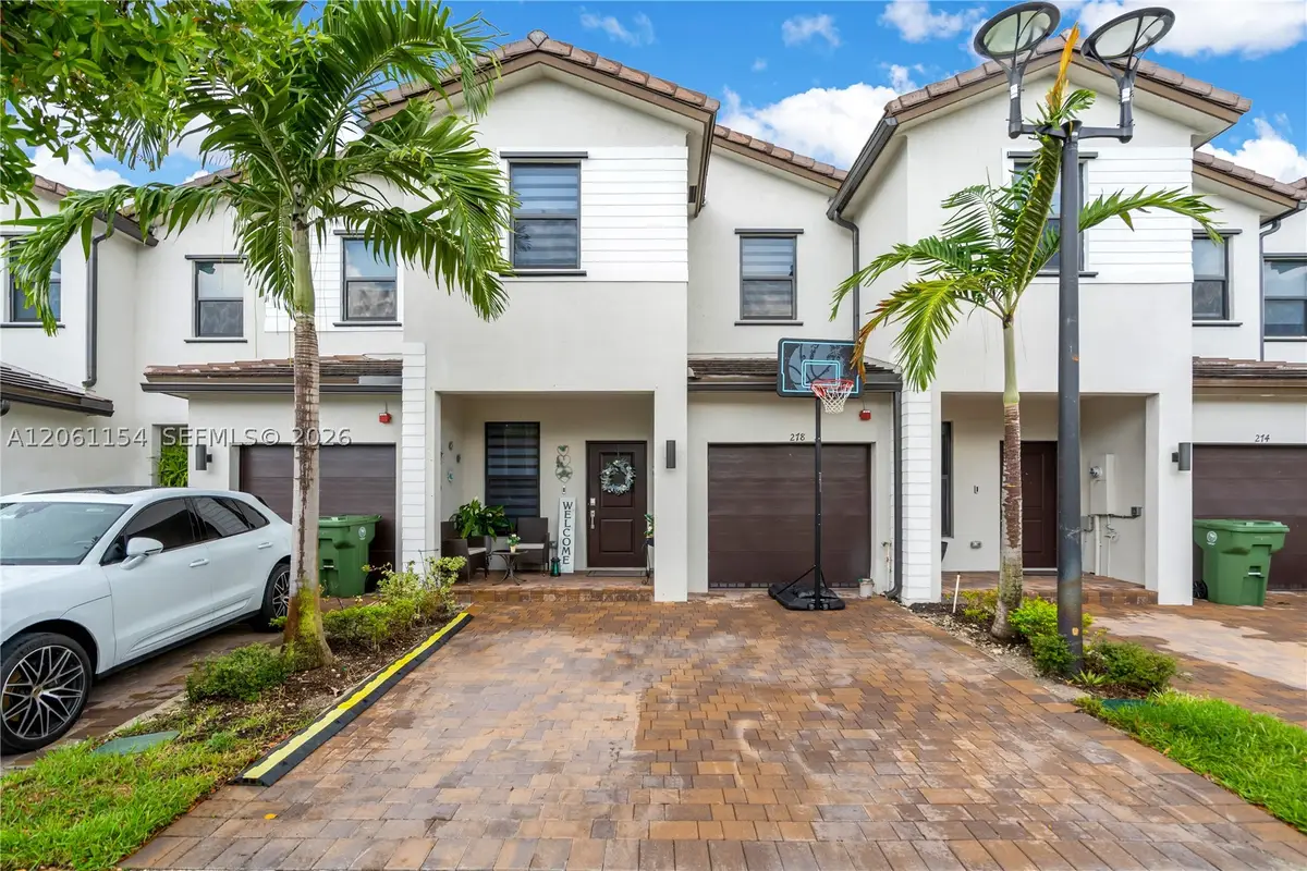 278 SW 159th Pl, Pembroke Pines, FL 33027 - #1