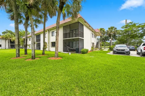 16257 Saddle Club Rd #201, Weston, FL 33326