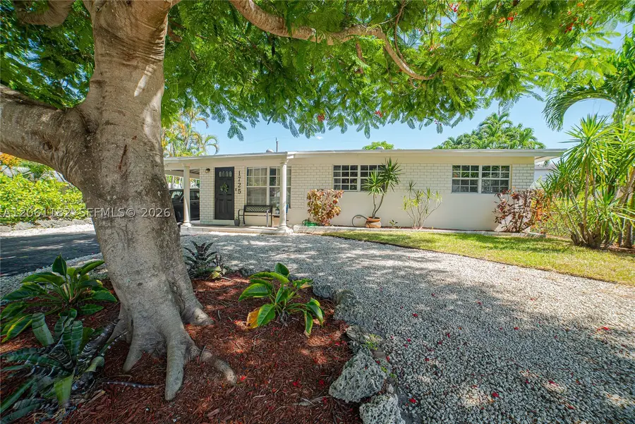 1725 SW 30th St, Fort Lauderdale, FL 33315 - #2