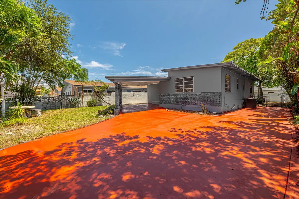 1777 N 17th Ct, Hollywood, FL 33020 - #1