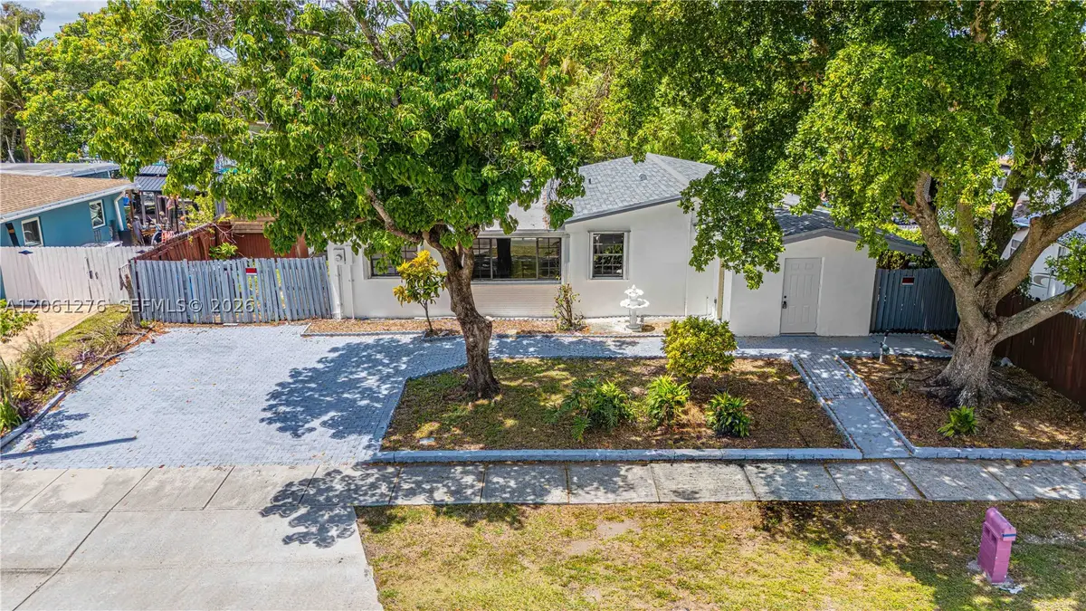 4011 SW 32nd St, West Park, FL 33023 - #1