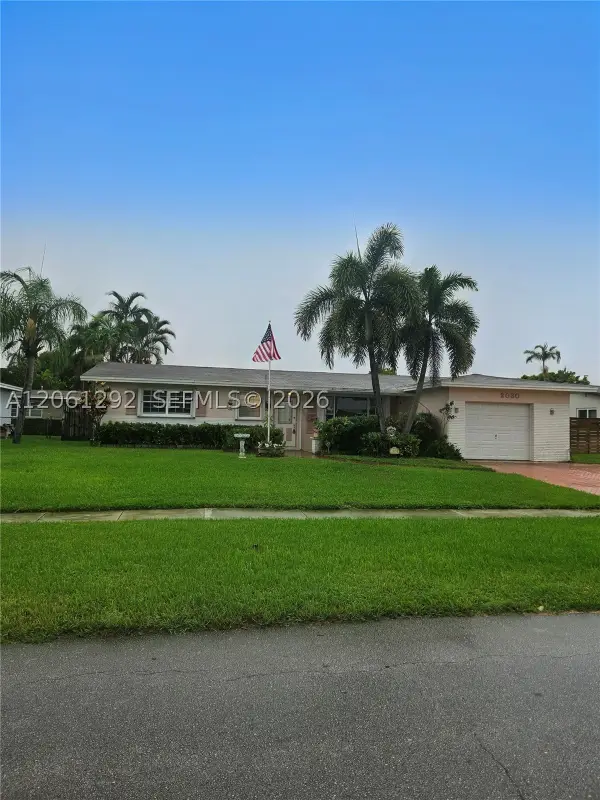 2030 NW 88th Ter, Pembroke Pines, FL 33024