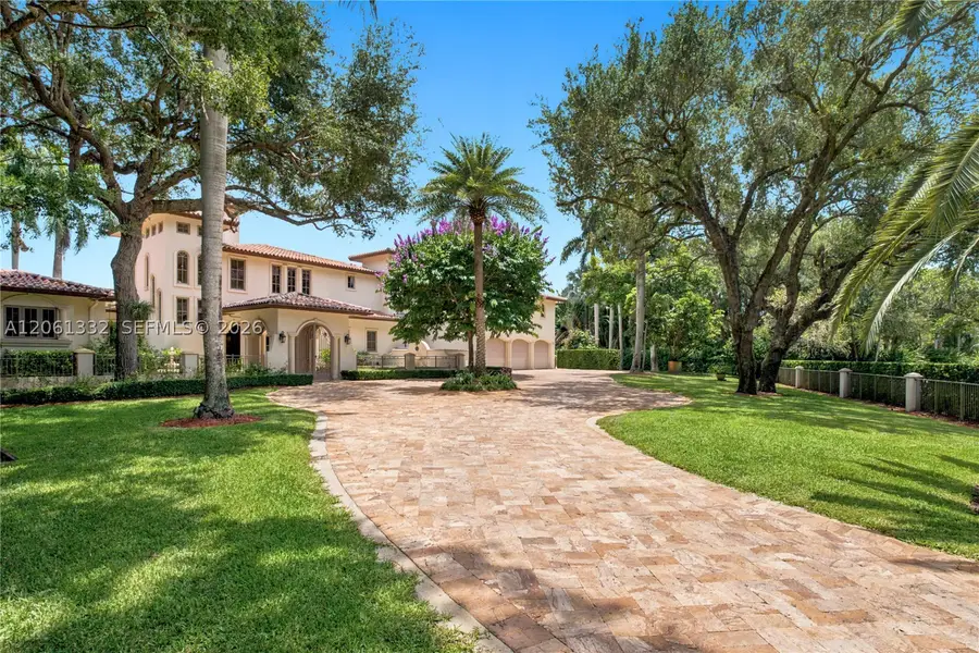 9501 Kerwood Ct, Coral Gables, FL 33156 - #2