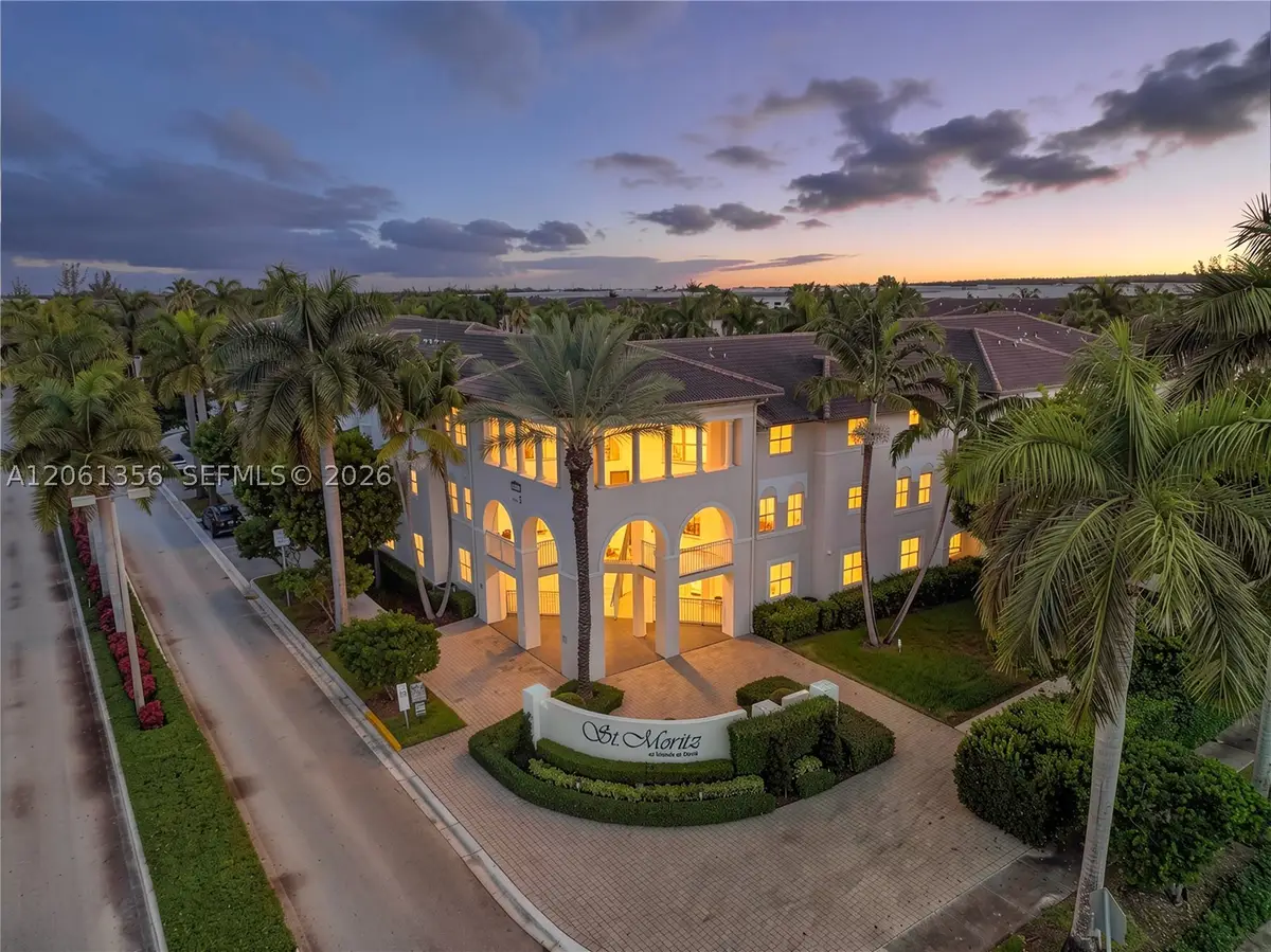11401 NW 89th St #208, Doral, FL 33178 - #1