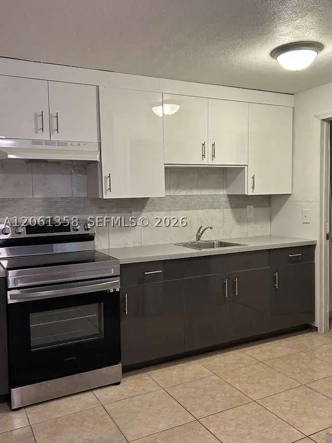 236 NW 9th Ave, South Bay, FL 33493 - #3