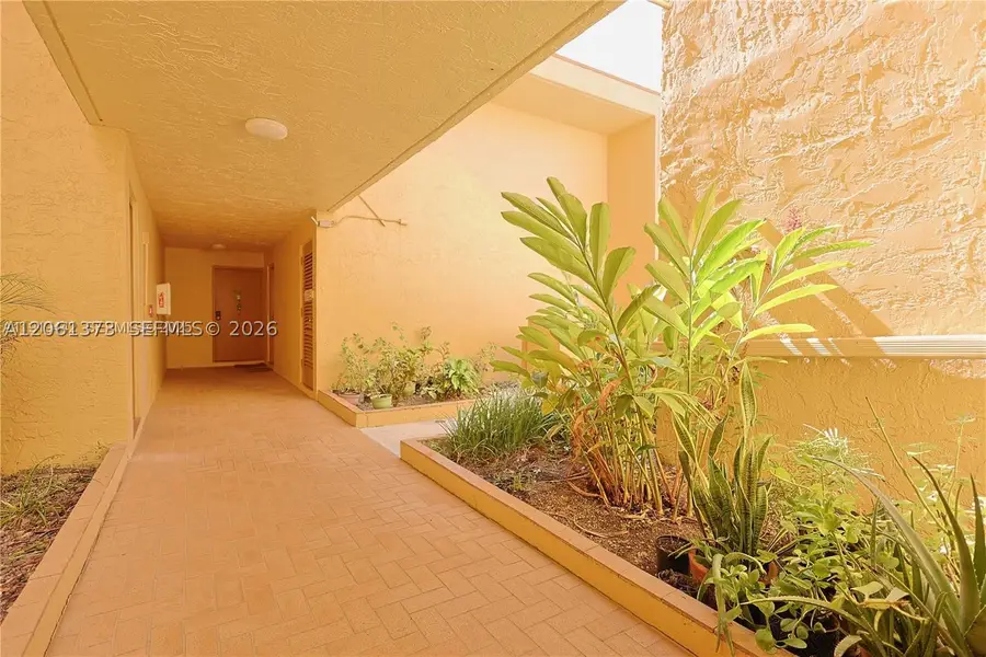 9340 W Flagler St #104B, Miami, FL 33174 - #3