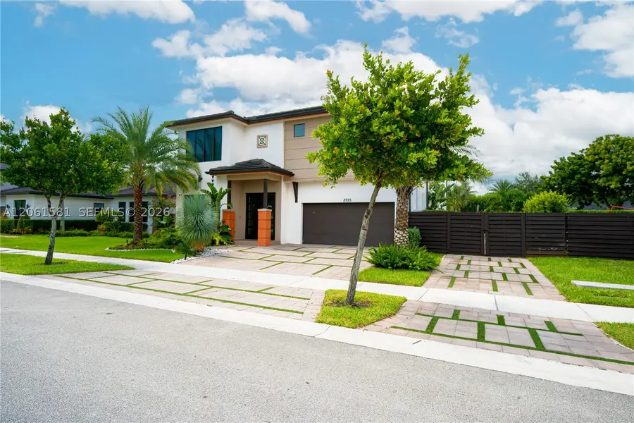 8995 NW 161st Ter, Miami Lakes, FL 33018 - #2