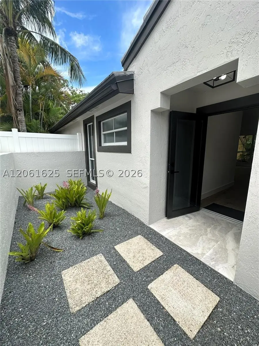 19179 NW 22nd St, Pembroke Pines, FL 33029 - #3