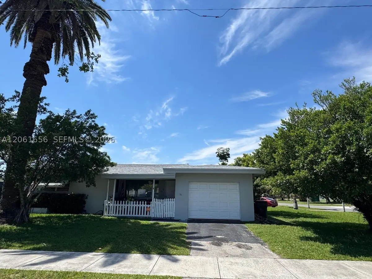 91 Fronton Blvd, Dania Beach, FL 33004 - #1
