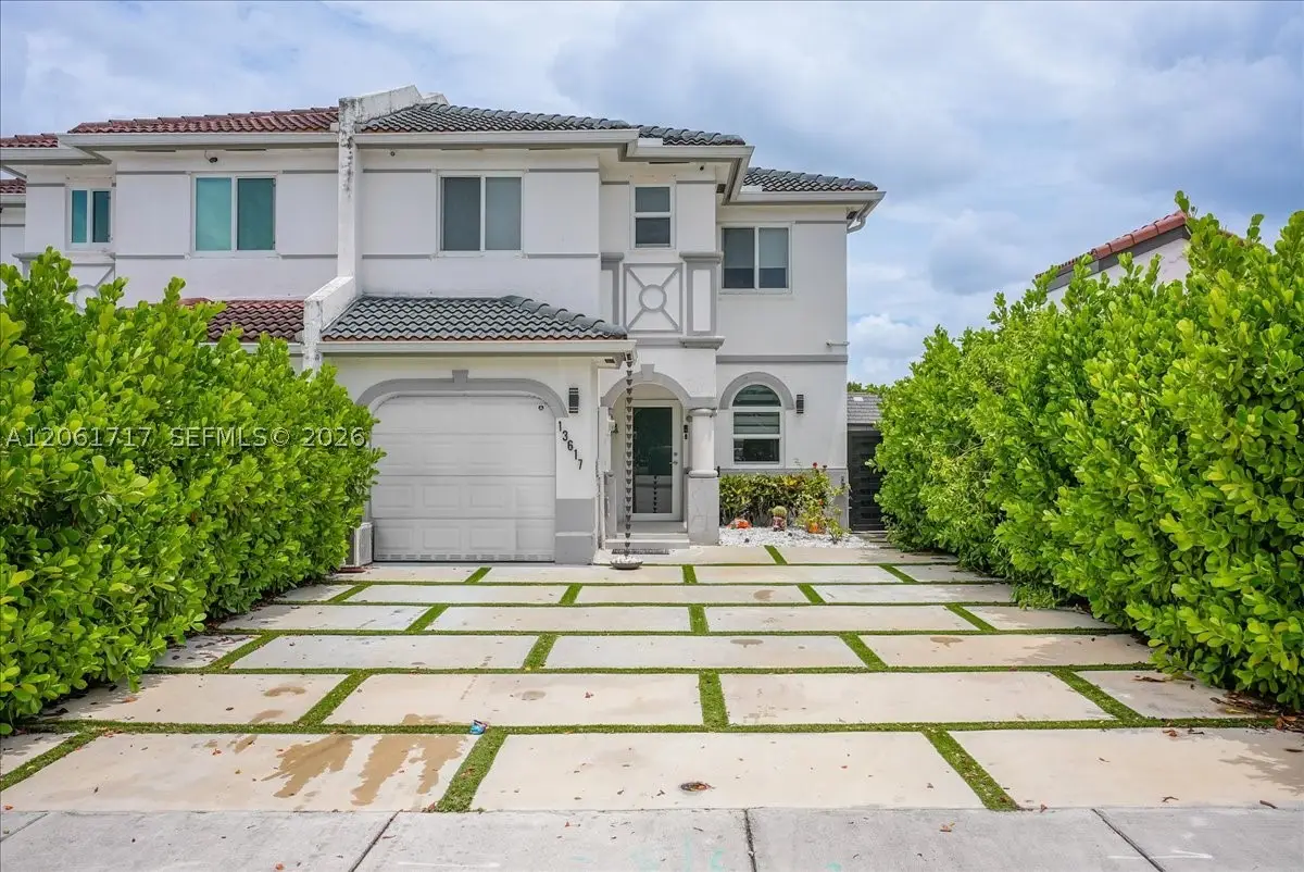 13617 SW 264th Ter, Homestead, FL 33032 - #1