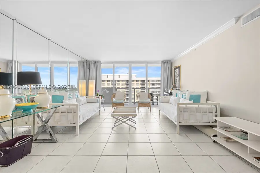 5601 Collins Ave #1515, Miami Beach, FL 33140 - #2