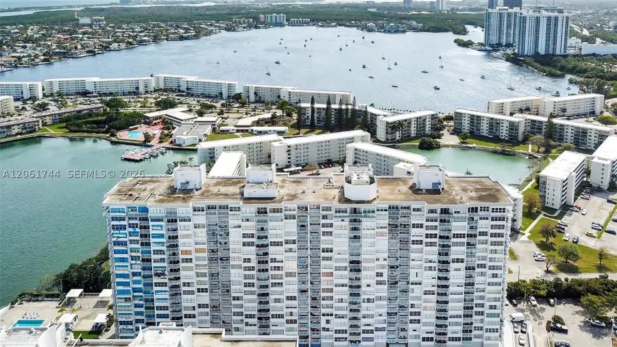 18051 Biscayne Blvd #801, Aventura, FL 33160 - #2