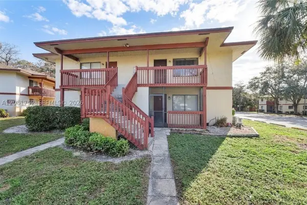 2070 NW 43rd Ter #6, Lauderhill, FL 33313
