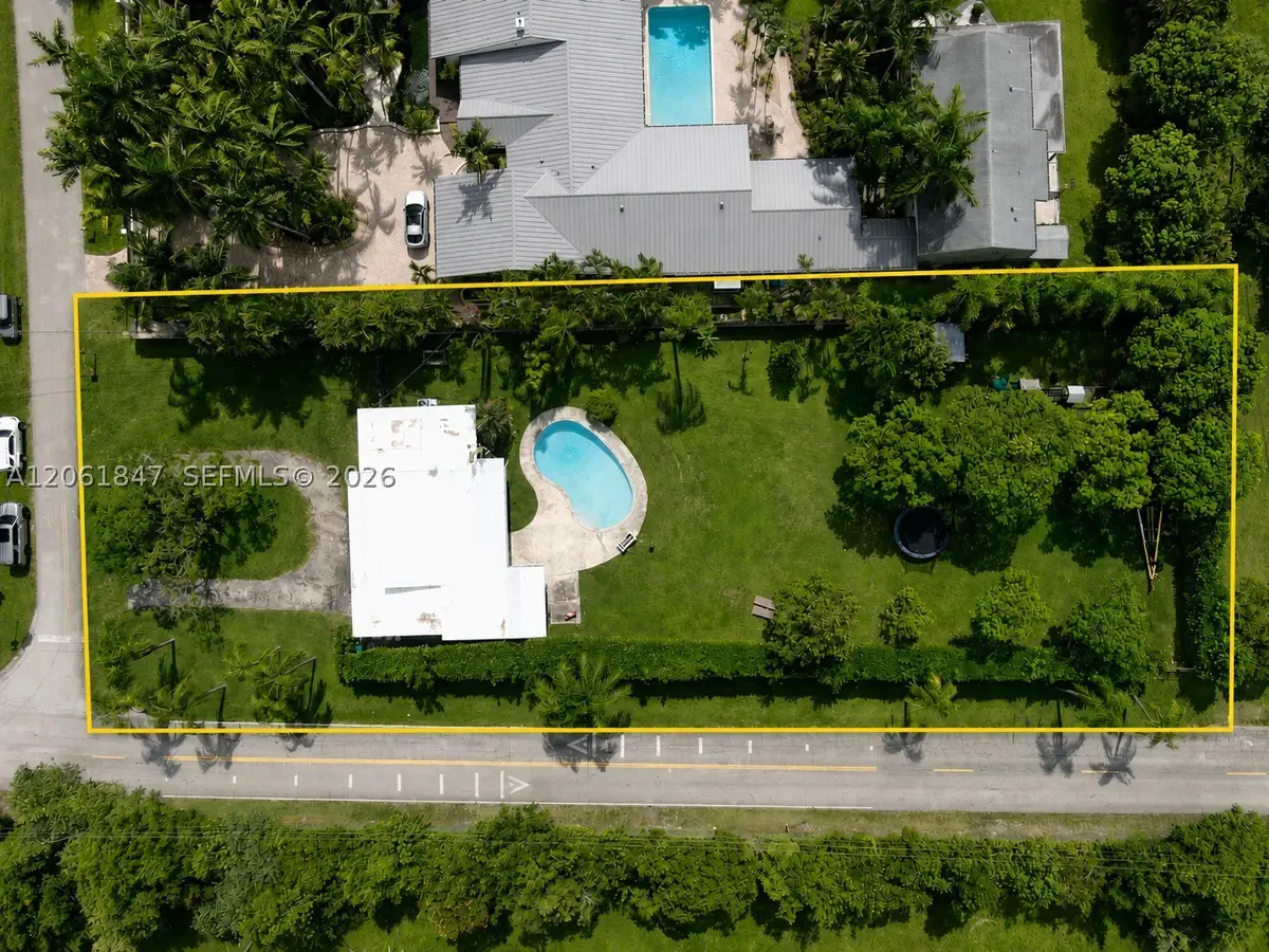 7550 SW 75th St, Miami, FL 33143 - #1
