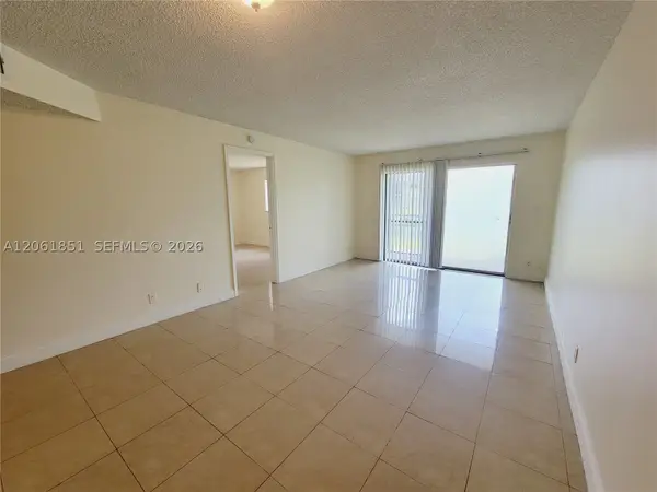 8040 N Colony Cir N #108, Tamarac, FL 33321