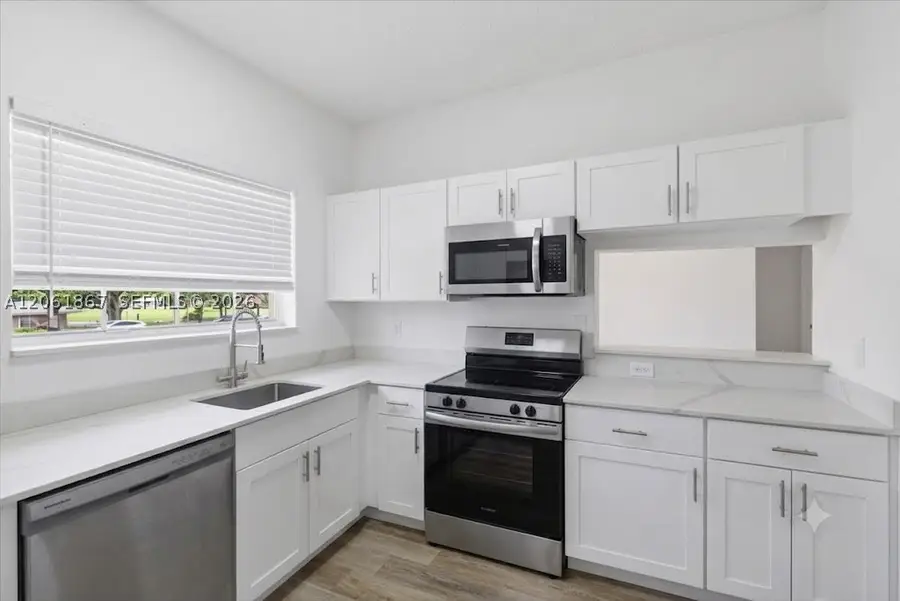 2121 NW 96th Ter #14D, Pembroke Pines, FL 33024 - #2