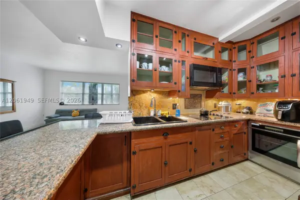 1289 Marseille Dr #45, Miami Beach, FL 33141