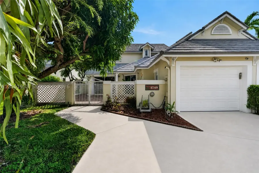 4749 NW 98th Pl, Doral, FL 33178 - #3