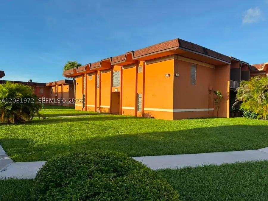 9473 SW 76th St #P1, Miami, FL 33173 - #3