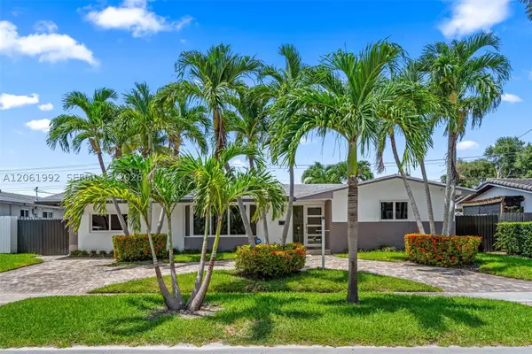 1871 NE 186th St, North Miami Beach, FL 33179