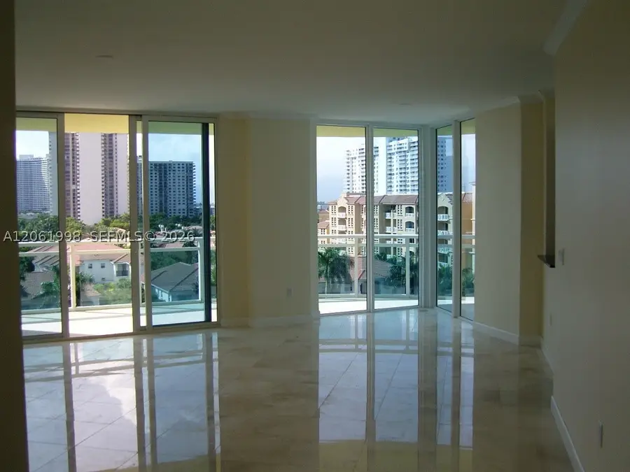3000 NE 188th St #603, Aventura, FL 33180 - #3