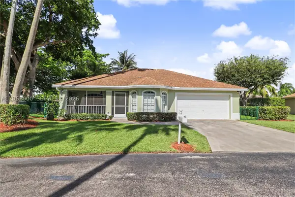 572 SE 18th Dr, Homestead, FL 33033