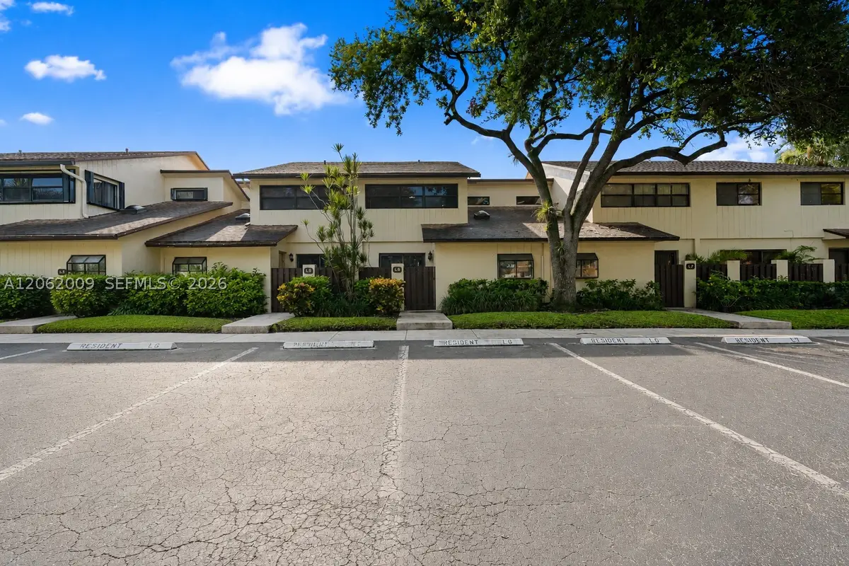 7640 NW 79th Ave #L6, Tamarac, FL 33321 - #1