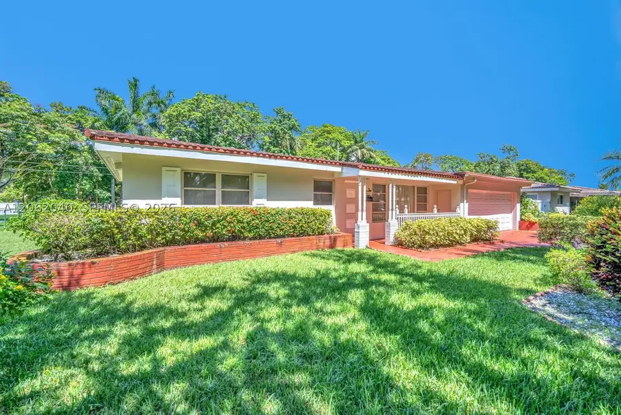 861 Holly Ln, Plantation, FL 33317 - #3